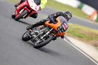 Vintage-motorcycle-club;eventdigitalimages;mallory-park;mallory-park-trackday-photographs;no-limits-trackdays;peter-wileman-photography;trackday-digital-images;trackday-photos;vmcc-festival-1000-bikes-photographs